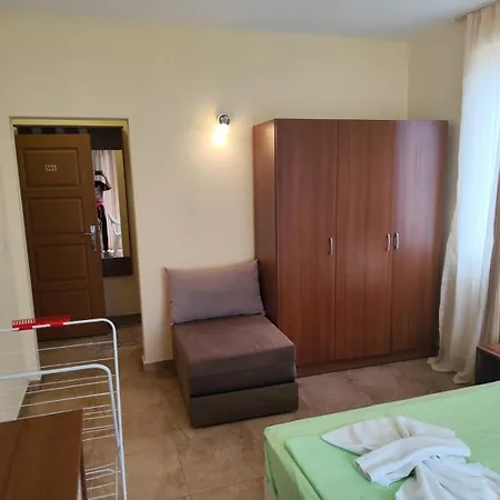 Pensjonat амон ра 2 3*
